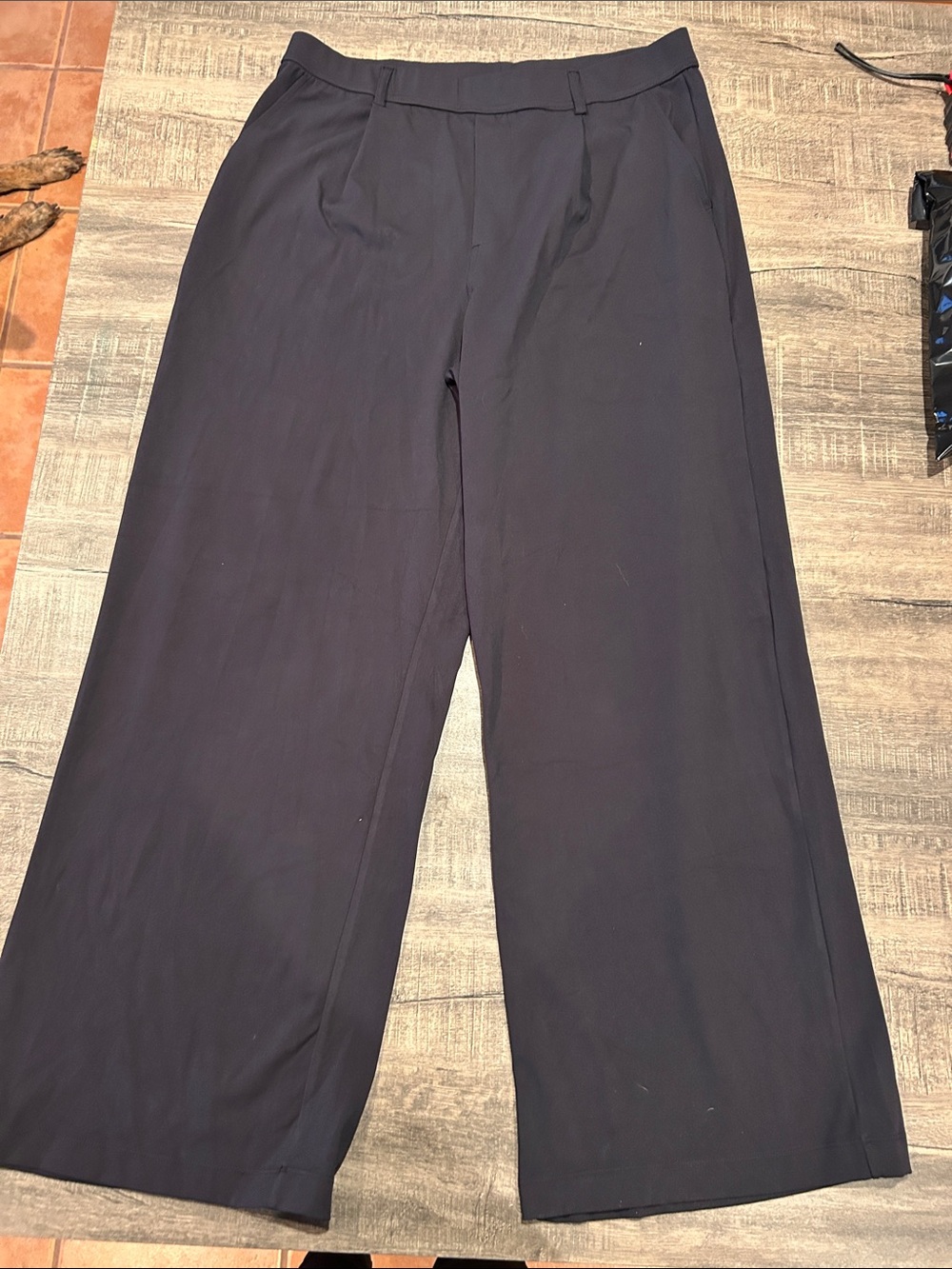 HALARA Women’s Wide-Leg Dress Pants - Black